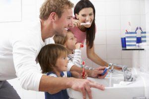 family-brushing-teeth